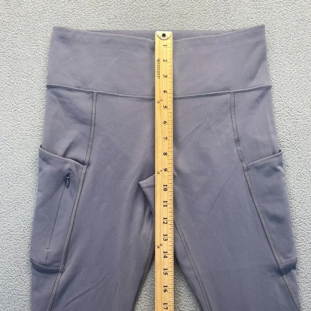 Athleta Cropped Capri Leggings Size M Athletic Pockets 79152 Gray,Running,Comfor